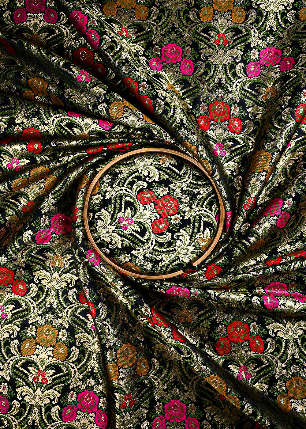 Black Pure Banarasi Brocade Fabric With All Over Thread And Zari Handloom 25878