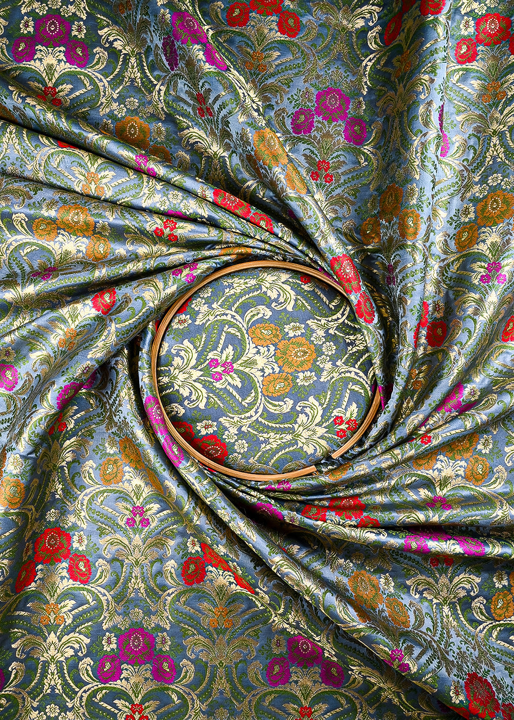 Grey Pure Banarasi Brocade Fabric With All Over Thread And Zari Handloom 25879