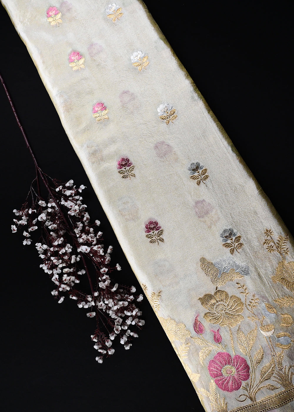 Golden Dyeable Tissue Fabric With All Over Thread And Zari Handloom With One Side Border 25938