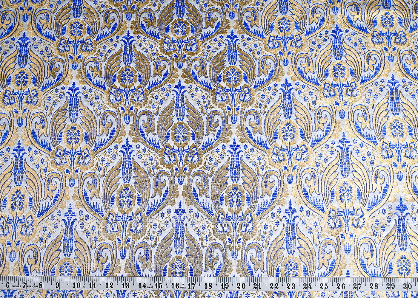(Pre-Cut 2.75 MTR) White Banarasi Brocade Fabric With All Over Zari Handloom 26150