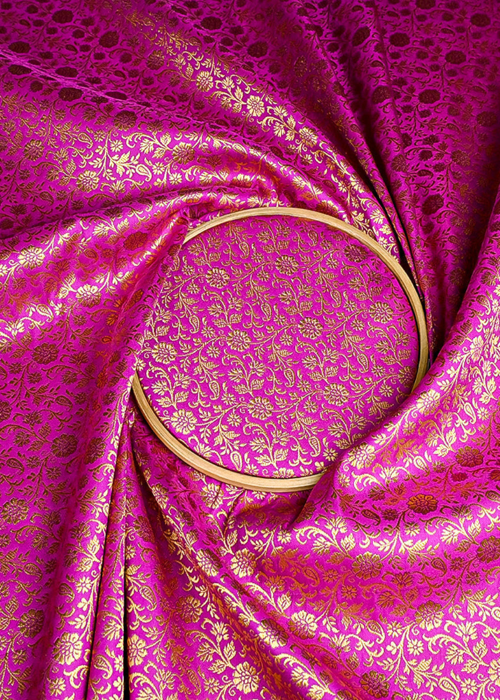 (Pre-Cut 2.5 MTR) Purple Banarasi Brocade Fabric With All Over Zari Handloom 26329