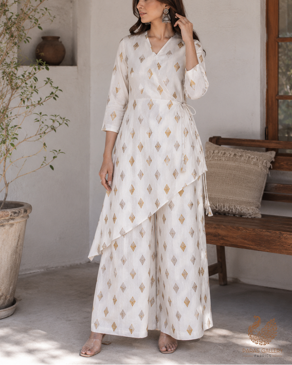 White Dyeable Dupion Silk Fabric With All Over Zari Handloom 26493