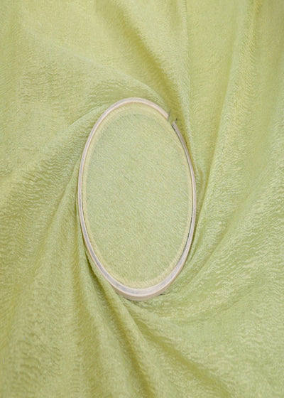 Light Green Crushed Tissue With Golden Shimmer 9259(1)