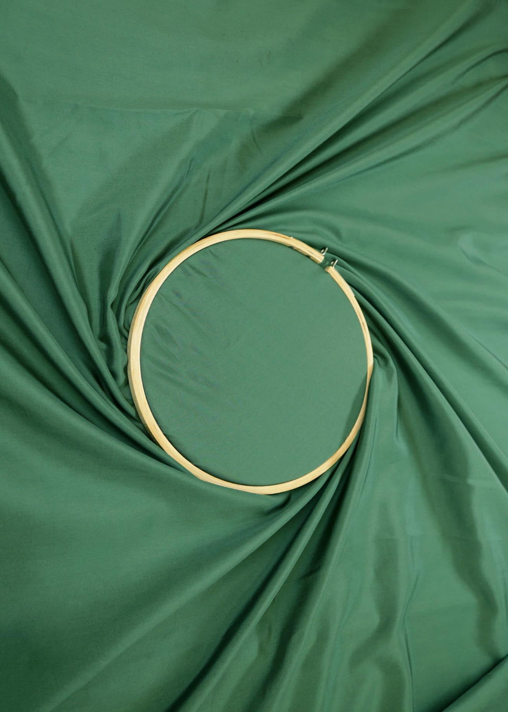 Emerald-green-coloured-habutai-silk-fabric-| -9272(13)