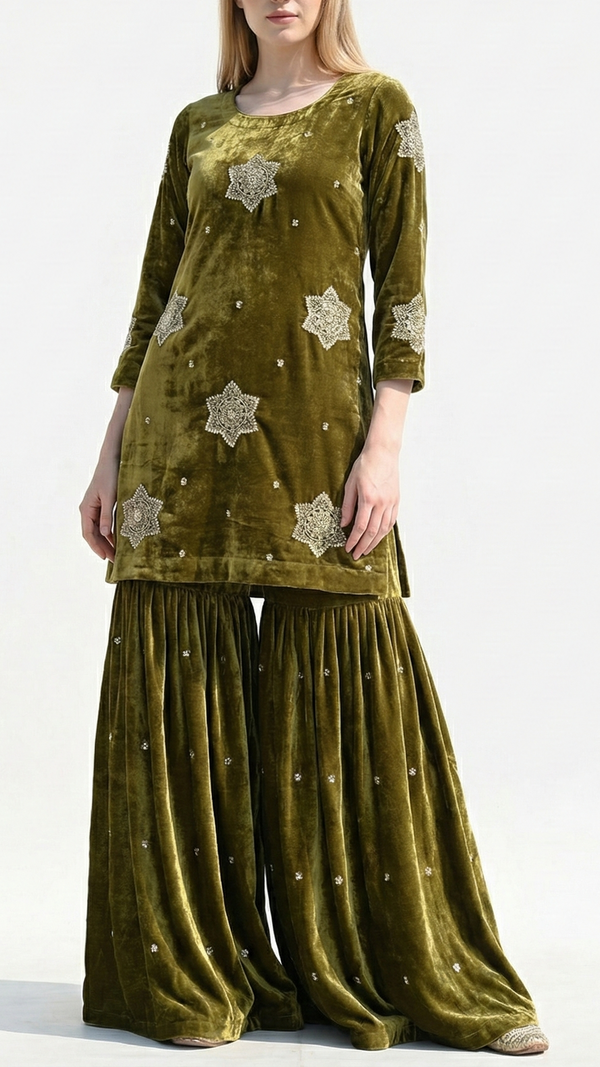 Mehendi Green Velvet Fabric With All Over Buti Of Sequins, Katdana and Bead 20985